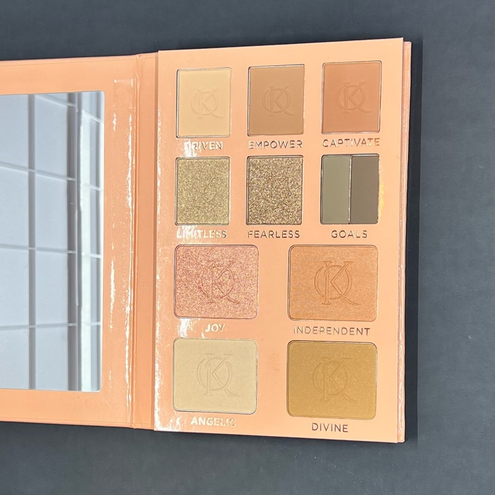 Kenia Ontiveros Glow & Go Kit NBU